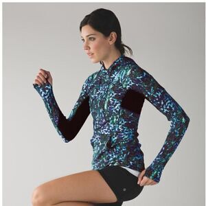 Lululemon Runbeam Hoodie Floral Sport White Multi/Black